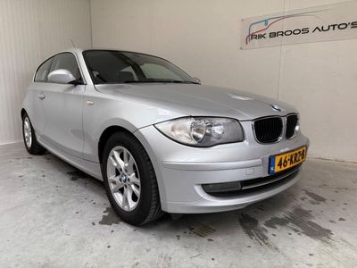 Grijs Gebruikt 2010 BMW 116 Hatchback | € 5.450 (Duur)