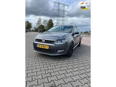 Grijs Occasion 2010 VW Polo Highline Hatchback | € 5.499 (Eerlijke prijs)