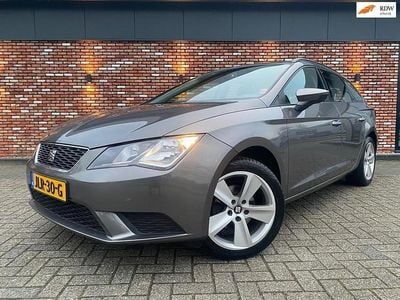 Grijs Occasion 2015 Seat Leon ST Reference Stationwagen | € 8.850