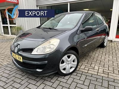 Grijs Gebruikt 2008 Renault Clio II Hatchback | € 999 (Goede deal)