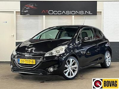 Zwart Gebruikt 2012 Peugeot 208 Allure Hatchback | € 6.495 (Eerlijke prijs)