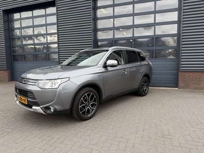 Mitsubishi Outlander P-HEV