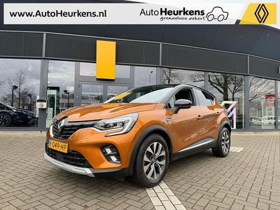 Oranje Occasion 2020 Renault Captur Intens SUV | € 20.140 (Eerlijke prijs)
