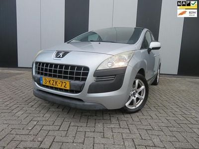 Occasion Peugeot 3008 Access 120 PK (88 kW) 2012 Grijs, metallic lak MPV