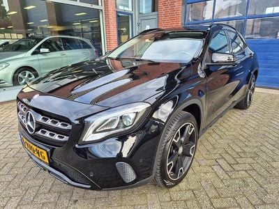 Zwart (metallic) Gebruikt 2017 Mercedes GLA180 AMG SUV | € 20.950