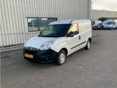 tweedehands Opel Combo 1.3 CDTi L1H1 ecoFLEX Selection Airco Trekhaak 1000 kg Euro 5