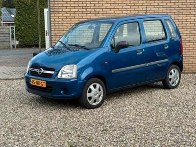 Gebruikt 2004 Opel Agila Hatchback | € 1.495 (Eerlijke prijs)