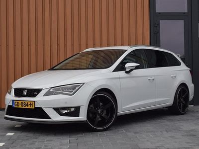 Wit Gebruikt 2015 Seat Leon FR Stationwagen | € 11.950 (Eerlijke prijs)