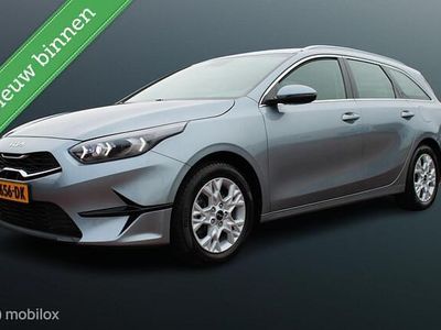 Grijs Gebruikt 2023 Kia Ceed Sportswagon Stationwagen | € 20.895 (Eerlijke prijs)