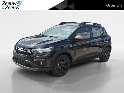 Pearlescent black bc (nv676) Occasion 2025 Dacia Sandero Extreme Hatchback | € 23.785 (Duur)