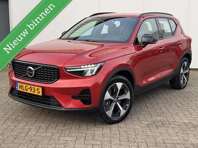 Rood Occasion 2025 Volvo XC40 Plus SUV | € 45.950 (Iets duurder)