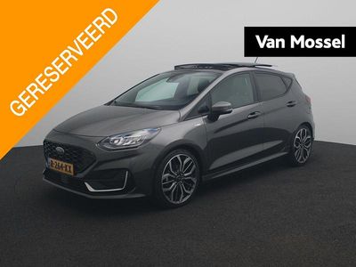 Grijs Gebruikt 2022 Ford Fiesta ST-Line Hatchback | € 21.895 (Eerlijke prijs)