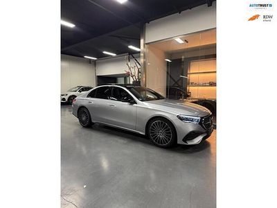 Zilver Occasion 2024 Mercedes E200 AMG Sedan | € 59.999