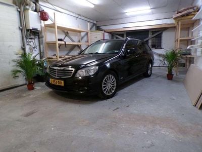 Mercedes C200