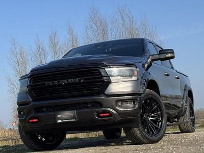 Occasion Dodge Ram 401 PK (294 kW) 2021 Grijs (metallic) Pickup