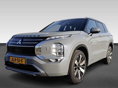 Grijs Nieuw 2025 Mitsubishi Outlander P-HEV Instyle SUV | € 58.430 (Iets duurder)
