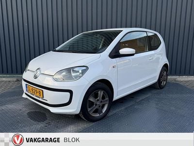 Wit Occasion 2018 VW up! move up! Hatchback | € 6.495 (Super prijs)