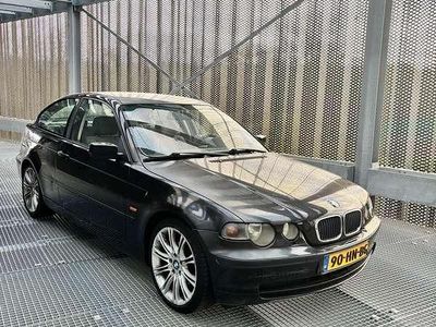 Zwart Gebruikt 2001 BMW 316 Compact Hatchback | € 650 (Goede deal)