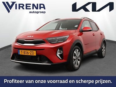 Rood metallic Occasion 2023 Kia Stonic SUV | € 20.950 (Goede deal)