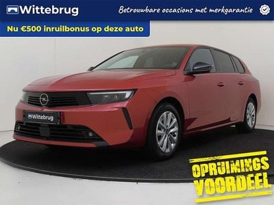 Rood Occasion 2024 Opel Astra Stationwagen | € 22.925 (Goede deal)