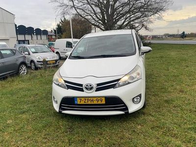 Wit Occasion 2014 Toyota Verso MPV | € 9.995