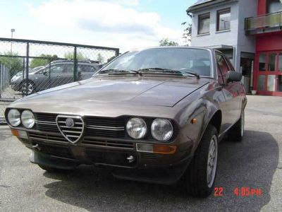 tweedehands Alfa Romeo Alfetta met schuifdak