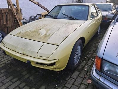Geel Occasion 1984 Porsche 924 Coupé | € 3.750