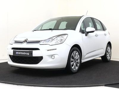 Wit Occasion 2016 Citroën C3 PureTech Hatchback | € 8.495 (Iets duurder)