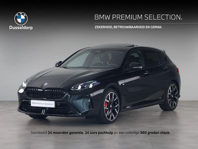 Zwart Gebruikt 2025 BMW 120 Comfort Edition Hatchback | € 41.450 (Duur)