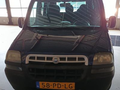 Blauw (metallic) Gebruikt 2004 Fiat Doblò MPV | € 750