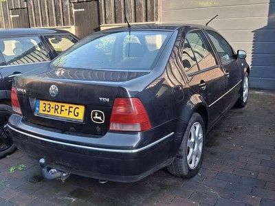 Zwart Gebruikt 2005 VW Bora Sedan | € 900