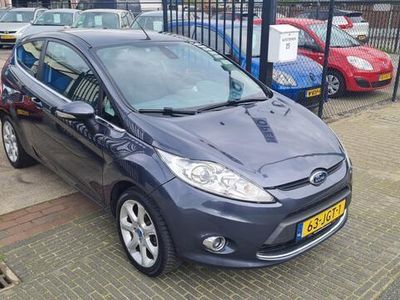 tweedehands Ford Fiesta 1.6 Titanium *airco*