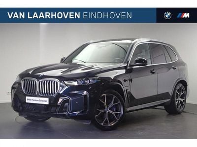 M carbonschwarz (donker zwart metallic) Occasion 2024 BMW X5 Comfort Edition SUV | € 97.950 (Eerlijke prijs)
