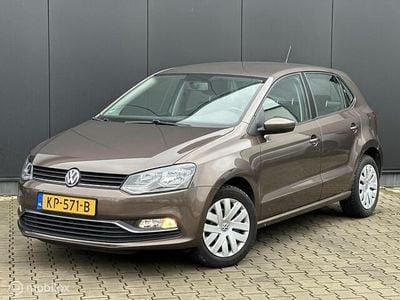 Bruin Gebruikt 2014 VW Polo Comfortline Hatchback | € 7.998 (Eerlijke prijs)