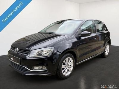 Zwart Occasion 2016 VW Polo Highline Hatchback | € 11.499 (Iets duurder)