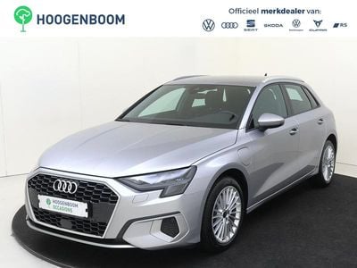Zilver Occasion 2024 Audi A3 Sportback Advanced Hatchback | € 30.450 (Goede deal)