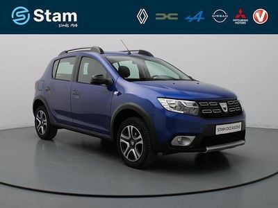 Blauw Gebruikt 2020 Dacia Sandero Stepway Hatchback | € 12.290 (Eerlijke prijs)