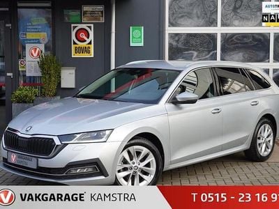 Grijs Occasion 2020 Skoda Octavia First Edition Stationwagen | € 18.250 (Eerlijke prijs)