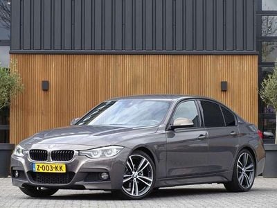 BMW 330e