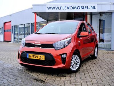 Oranje Occasion 2022 Kia Picanto Hatchback | € 12.450 (Eerlijke prijs)
