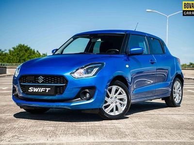 Blauw (metallic) Occasion 2021 Suzuki Swift Hatchback | € 15.735 (Eerlijke prijs)
