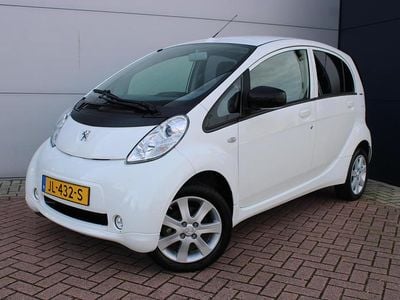 Occasion Peugeot iON Active 47 kW (64 PK) 2016 Wit Hatchback