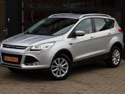Grijs Gebruikt 2016 Ford Kuga Titanium SUV | € 13.895 (Eerlijke prijs)