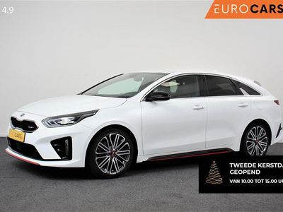 Wit Gebruikt 2020 Kia ProCeed Hatchback | € 23.490 (Eerlijke prijs)