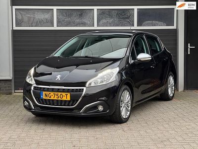 Zwart Occasion 2016 Peugeot 208 Premium Hatchback | € 5.950 (Eerlijke prijs)