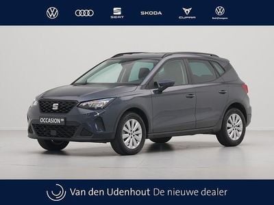 Grijs Gebruikt 2023 Seat Arona Style SUV | € 22.540 (Eerlijke prijs)