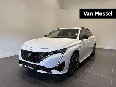 Wit Nieuw 2025 Peugeot e-308 Avantage Hatchback | € 44.740 (Duur)