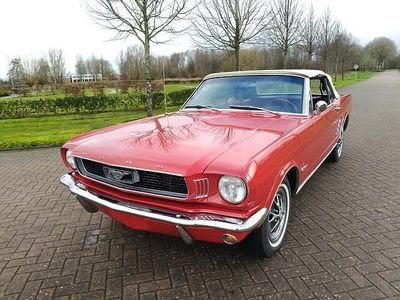 Rood Gebruikt 1966 Ford T Convertible Cabriolet | € 29.500