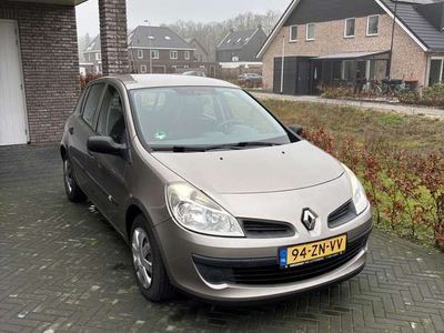 Renault Clio II