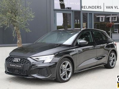Zwart Occasion 2021 Audi A3 Sportback S-Line Hatchback | € 25.890 (Eerlijke prijs)
